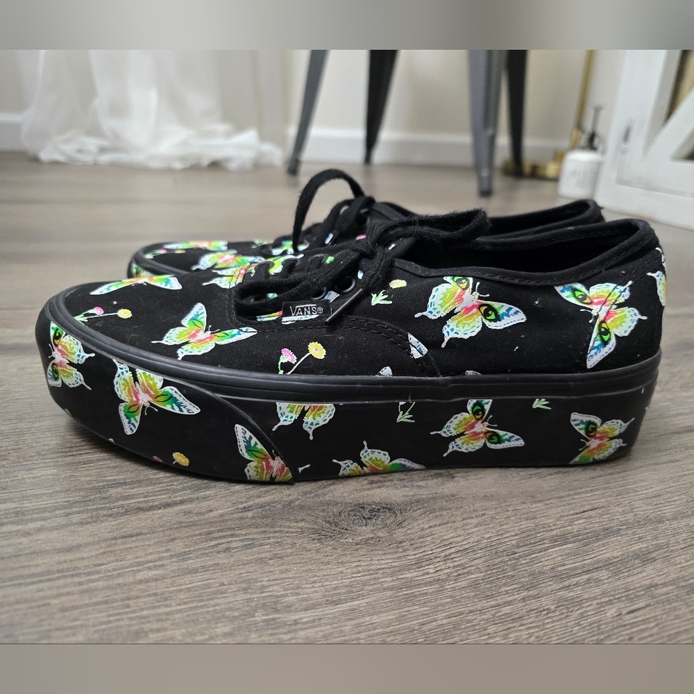 Vans Stackform Morph Blackout Platform Lowtop Can… - image 2